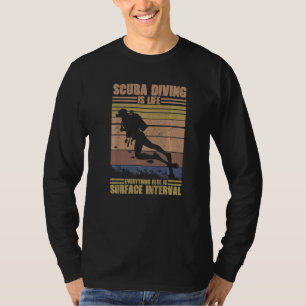 Camiseta Scuba Merging É A Vida Tudo O Mais É Superfície Em