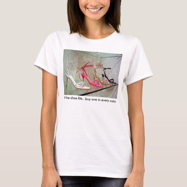 Camiseta Se o comprar um dos ajustados dos calçados… em (Frente)