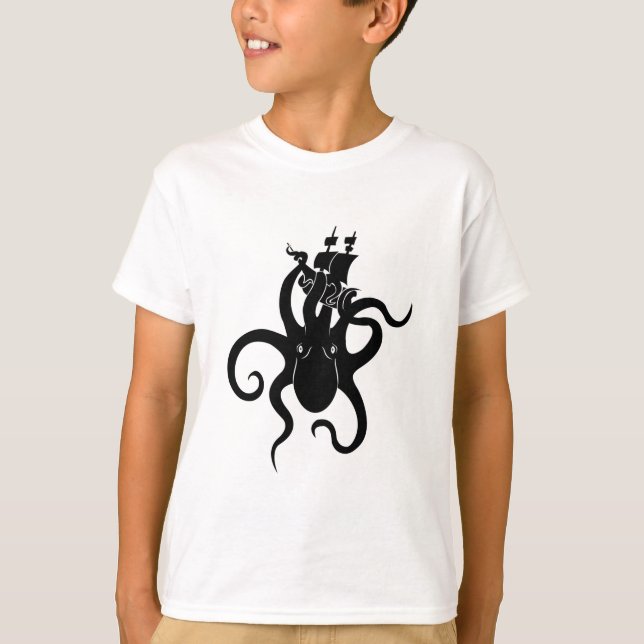 Camiseta Sea Monster Blue e Black Kraken com navio (Frente)