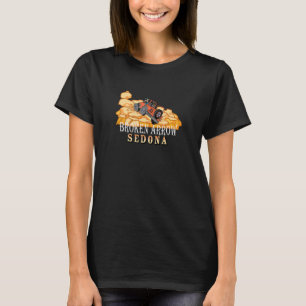Camiseta Sedona Arizona quebrada ao largo da estrada quatro