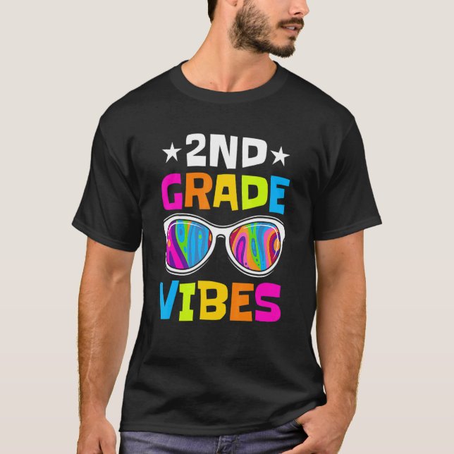 Camiseta segundo Grau Vibe Óculos De Sol De Volta À Escola  (Frente)