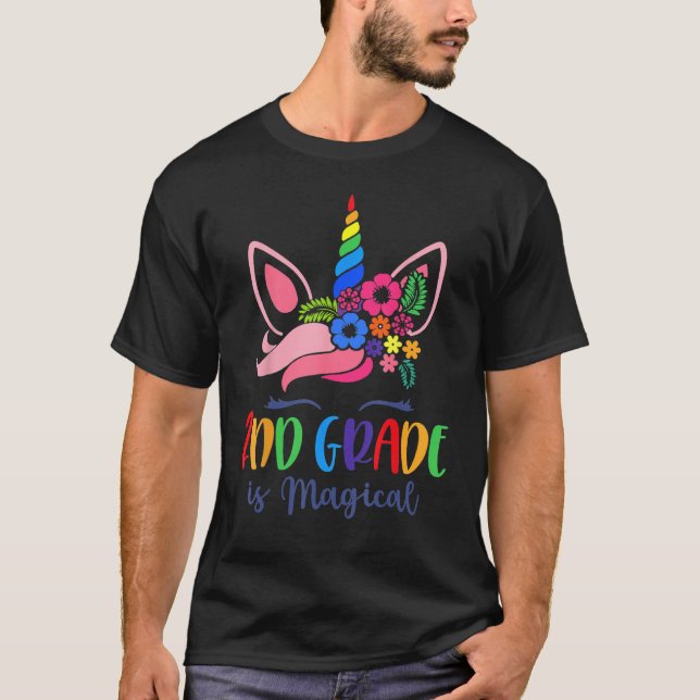 Camiseta Segundo segundo É Um Unicórnio Magnético De Volta  (Frente)