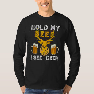 Camiseta Segure Minha Cerveja Vejo Caça De Veado