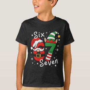 Camiseta Seis Sete 67 Meme 6 7 Elfo Papai Noel Natal Pijama