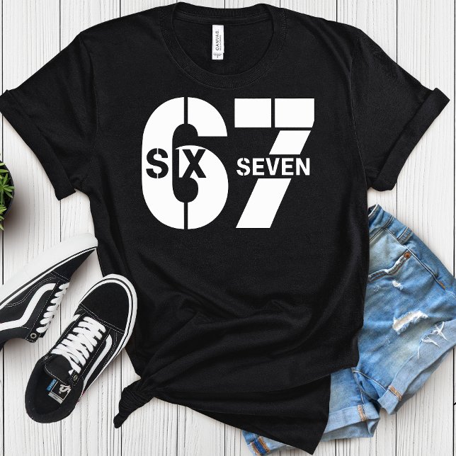 Camiseta Seis Sete 67 Meme - Humor Retrô para Fãs de 67 (Criador carregado)