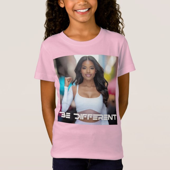 CAMISETA SEJA DIFERENTE (Frente)