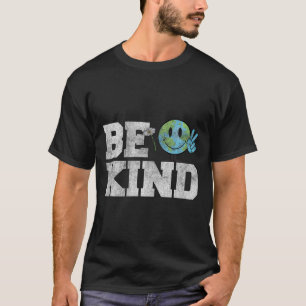 Camiseta Seja gentil com a paz na Terra - Dia da Unidade An
