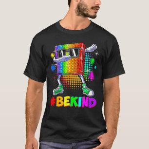 Camiseta Seja Gentil Dabbing Pop É Peça do Quebra-Cabeça Co