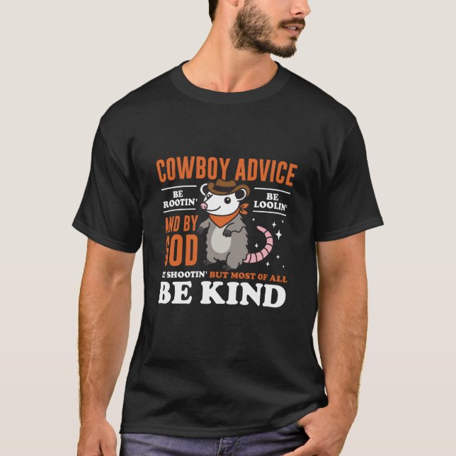 Camiseta Seja Gentil Ogambm Cowboy Advice Rootin' Tootin' (Frente)