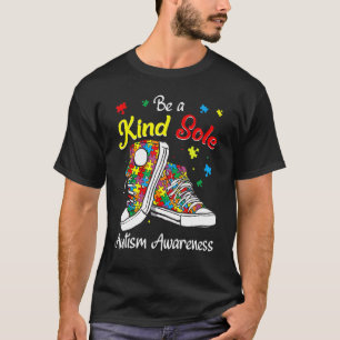 Camiseta Seja um Calçado de Puzzle do Mês de Conscientizaçã