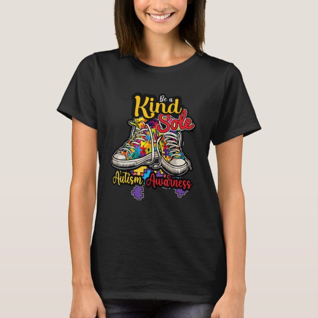 Camiseta Seja Um Calçado Gentil Quebra-Cabeça de Conscienti (Frente)