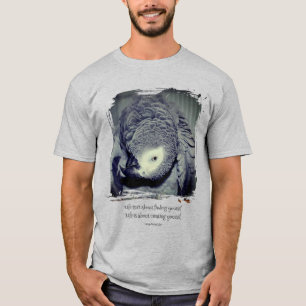 Camiseta Seja Você Mesmo Citação Inspiradora de Papagaio Fo