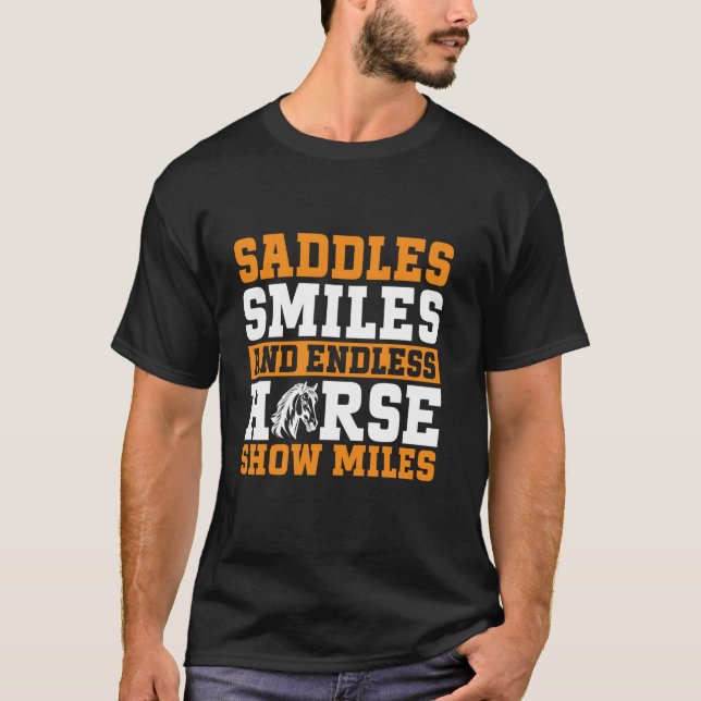 Camiseta Selas Sorrisos e Sem Fim de Milhas de Cavalgada de (Frente)