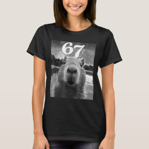 Camiseta Selfie de Capivara Com 67 Meme Capy Gráfico Para H