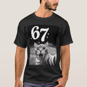 Camiseta Selfie de Gato Com 67 Meme Gatos Engraçados Gráfic