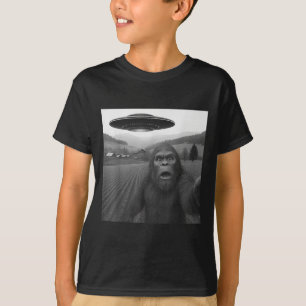 Camiseta Selfie De Pé Grande Com Alienígena Ufo Engraçada P