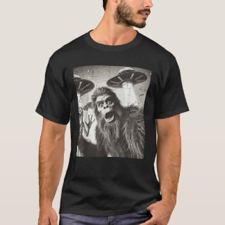 Camiseta Selfie engraçado de Bigfoot Alien Ufo Meme Sasquat