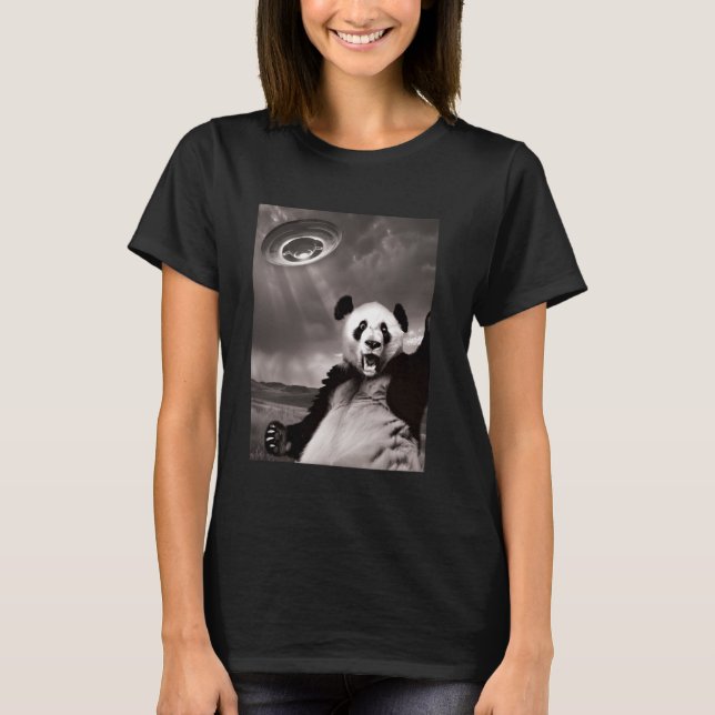 Camiseta Selfie OVNI Panda Engraçado (Frente)
