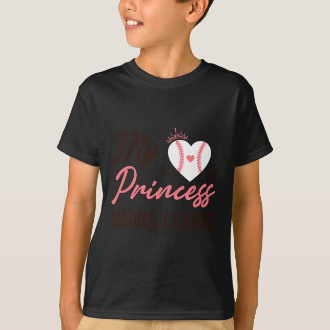 Camiseta Sell Mom Dad My Princess Wears Cleats  (Frente)