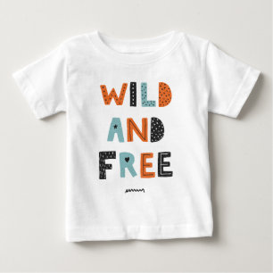 Camiseta Selvagem e Livre Letras de rabisco