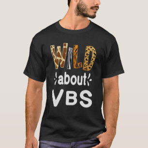 Camiseta Selvagem Sobre A Impressão Leopardo Da Bíblia De V