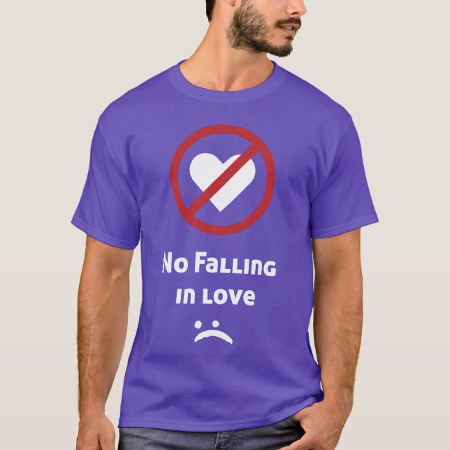 Camiseta sem cair no amor retrô (Frente)