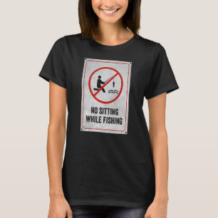 Camiseta Sem Sentado Durante A Pesca
