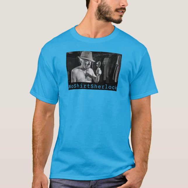 Camiseta SemCamisaSherlock "Investigando t shirts" (Frente)