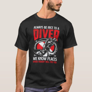 Camiseta Sempre agradável a um mergulhador Bandeira de merg