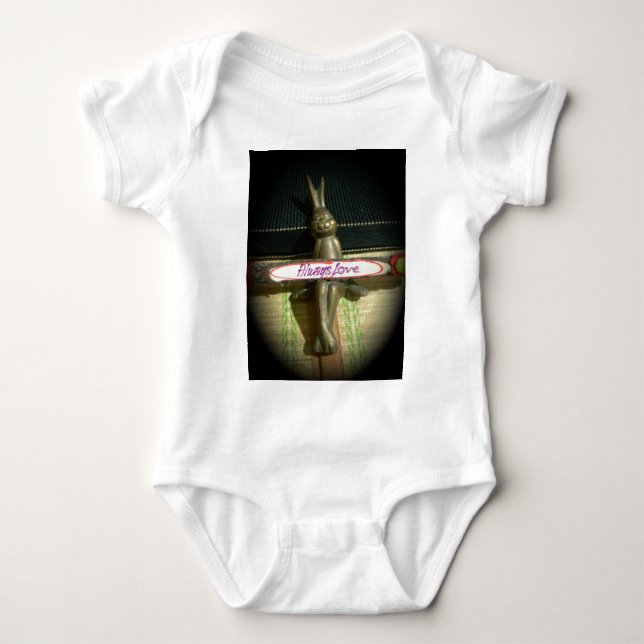 Camiseta Sempre Ame o Design de Arte Inspiradora do Coelho (Frente)