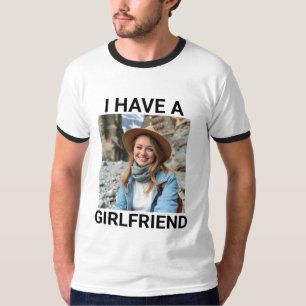 Camiseta Sempre que saio, tenho uma foto personalizada de n
