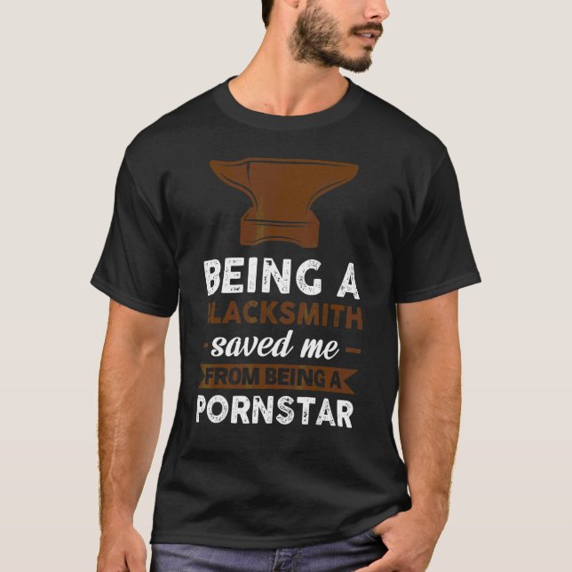 Camiseta Sendo Um Ferreiro Salvo (Frente)