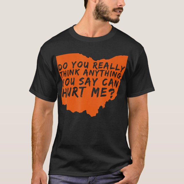 Camiseta Sendo Um Ventilador Cleveland - Uma Engraçada Tee  (Frente)