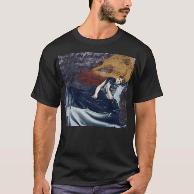 Camiseta Senhora de sonhos escuros (Frente)