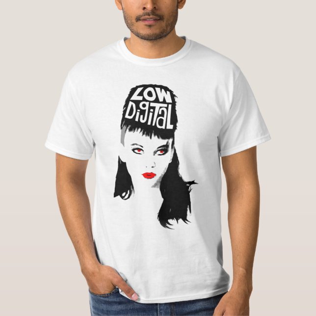 Camiseta Senhora Digital - caras (Frente)