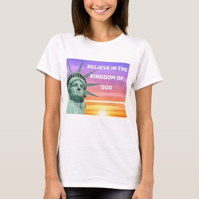 Camiseta Senhora Liberdade e O Reino de Deus (Frente)
