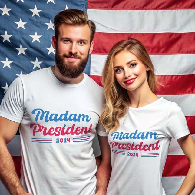 Camiseta Senhora Presidente Kamala Harris Eleição Tipográfi (Criador carregado)