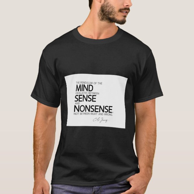Camiseta sensação e disparate - carl jung Classic T-Shirt2. (Frente)