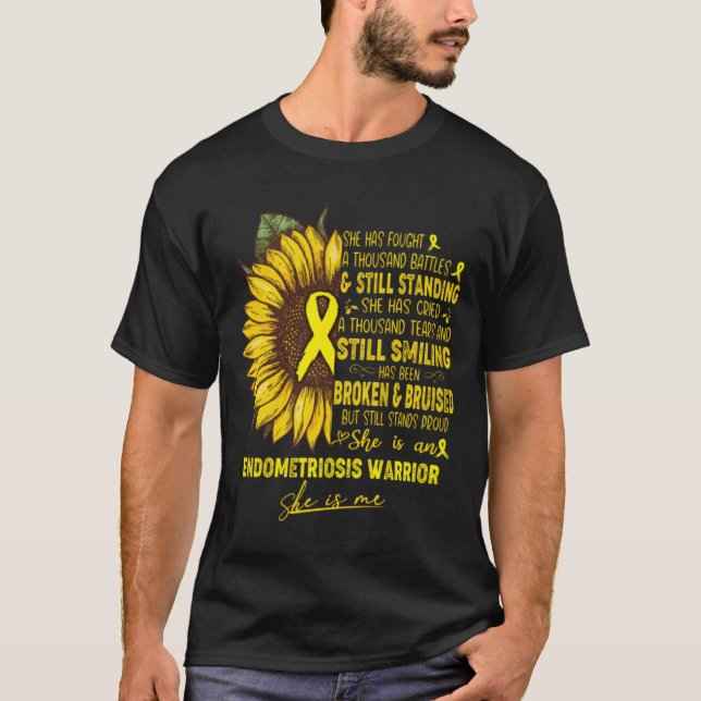 Camiseta Sensibilização para a Endometriose Ela é uma Endom (Frente)