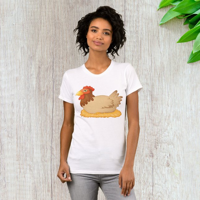 Camiseta Sentado no Nest Cute Fazenda (Criador carregado)