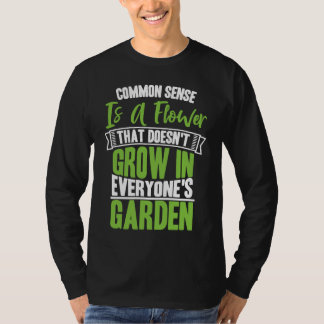 Camiseta Sentido Comum Uma Flor que não cresce em todos