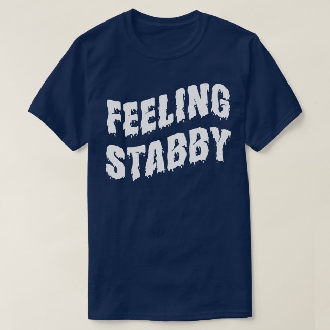 Camiseta Sentimento de Texto Branco esfaqueado (Frente do Design)