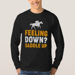 Camiseta Sentindo Saddle Para Cima Em Inglês Cavalo Andando