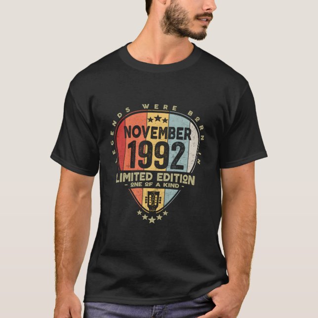 Camiseta Separação De Violão - As Lendas Foram Nasceres Em  (Frente)