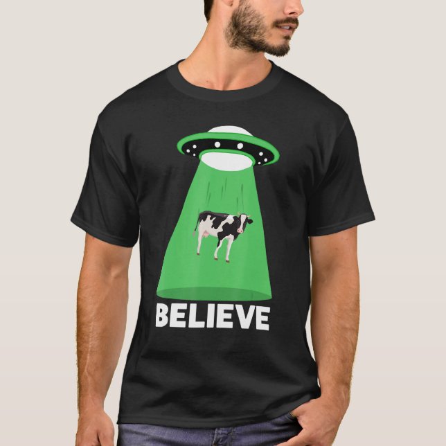 Camiseta Sequestro de Vaca por Ovni Extraterrestre (Frente)