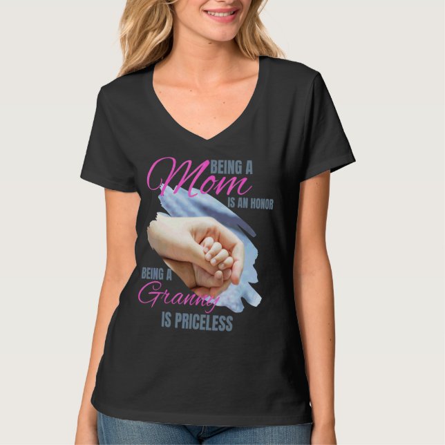 Camiseta Ser Mãe É Uma Honra Ser Um Grammy É Priceles (Frente)
