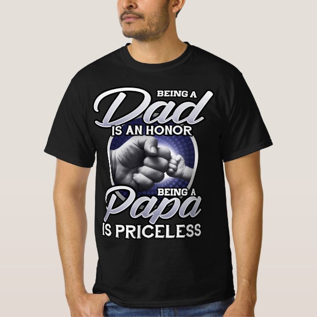 Camiseta Ser Pai é uma honra ser um papá é inestimável (Frente)