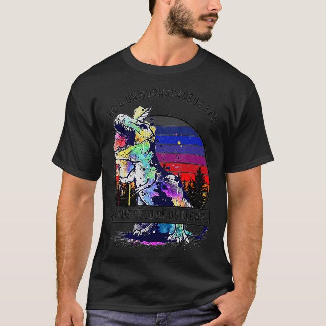 Camiseta Ser Rex De Unicornasaurus Num Campo Do Unicórnio T (Frente)