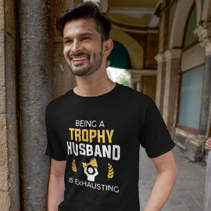 Camiseta Ser Um Marido De Troféus Está Escaindo