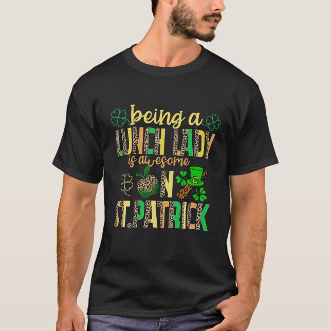 Camiseta Ser Uma Senhora De Almoço É Incrível Na Rua. (Frente)